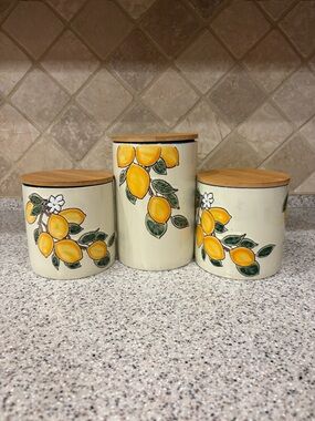 InHomestylez Lemon Valley Zest Canisters Set Of 3 Farmhouse Hand Painted